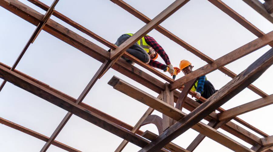 Expert top industrial roofings services in La Prairie, IL